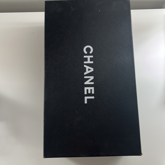 Chanel Black Mary Jane Block Heel - Picture 9 of 10